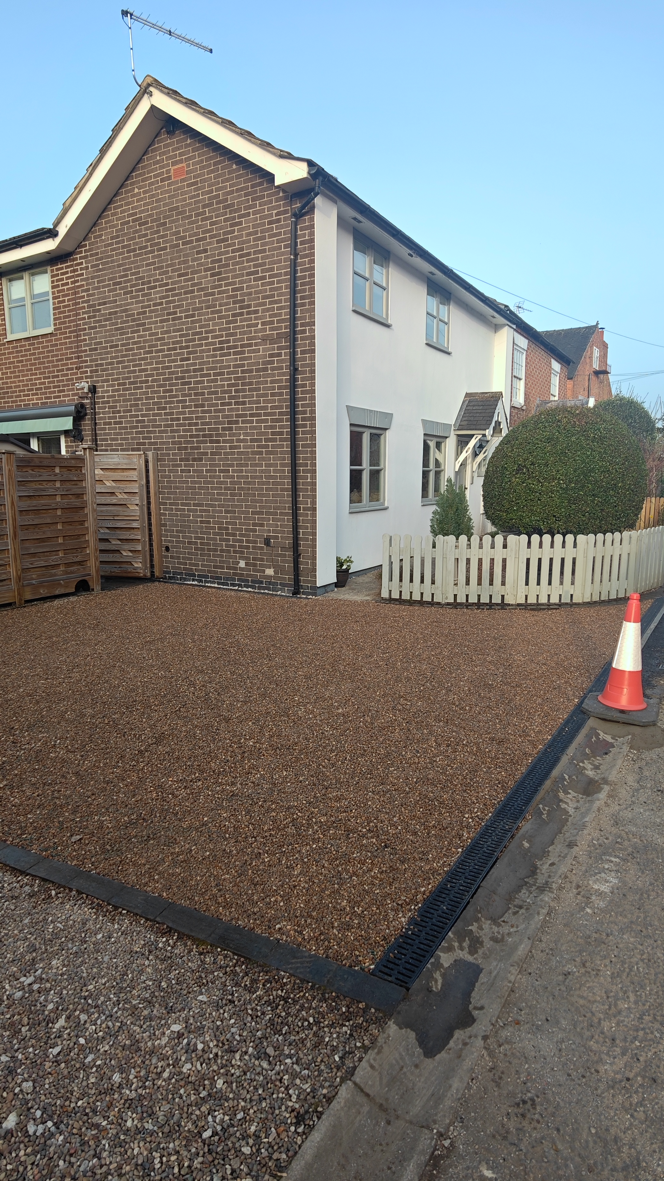 Gravel _ plastic base driveway